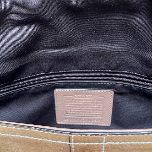 Vintage Soho Coach Y2K 2000s tan leather purse silver buckle and crossbody strap - Picture 9 of 12